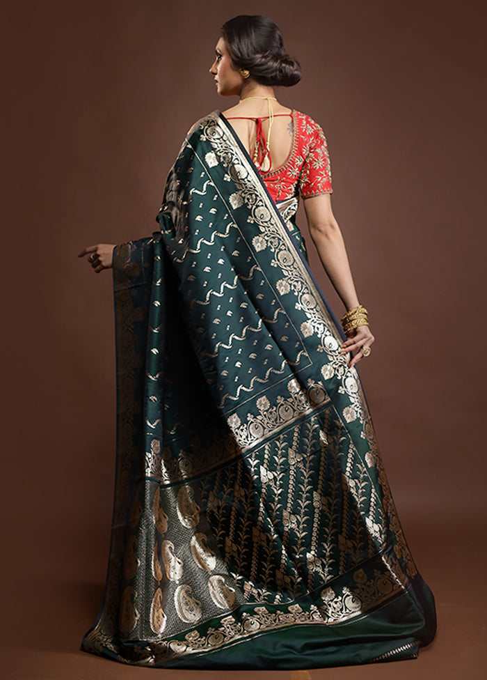 Green Banarasi Silk Saree With Blouse Piece