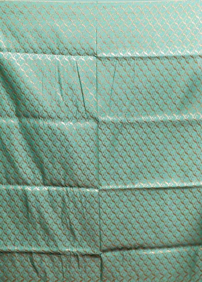 Green Banarasi Silk Saree With Blouse Piece