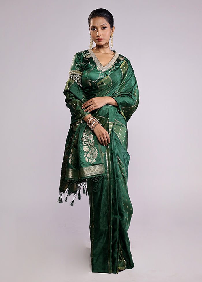 Green Dupion Silk Saree With Blouse Piece