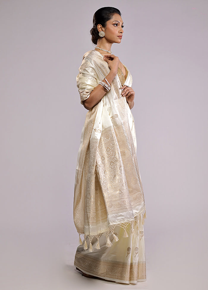 White Dupion Silk Saree With Blouse Piece