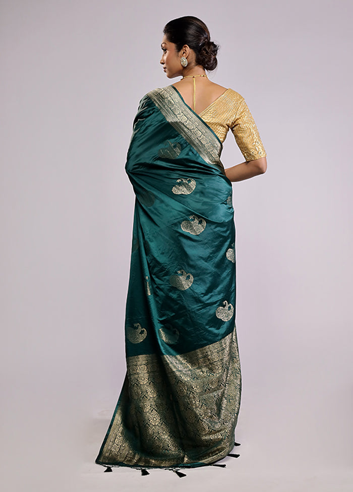Green Dupion Silk Saree With Blouse Piece