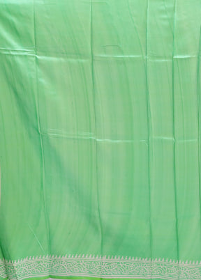 Green Printed Pure Silk Saree Without Blouse Piece