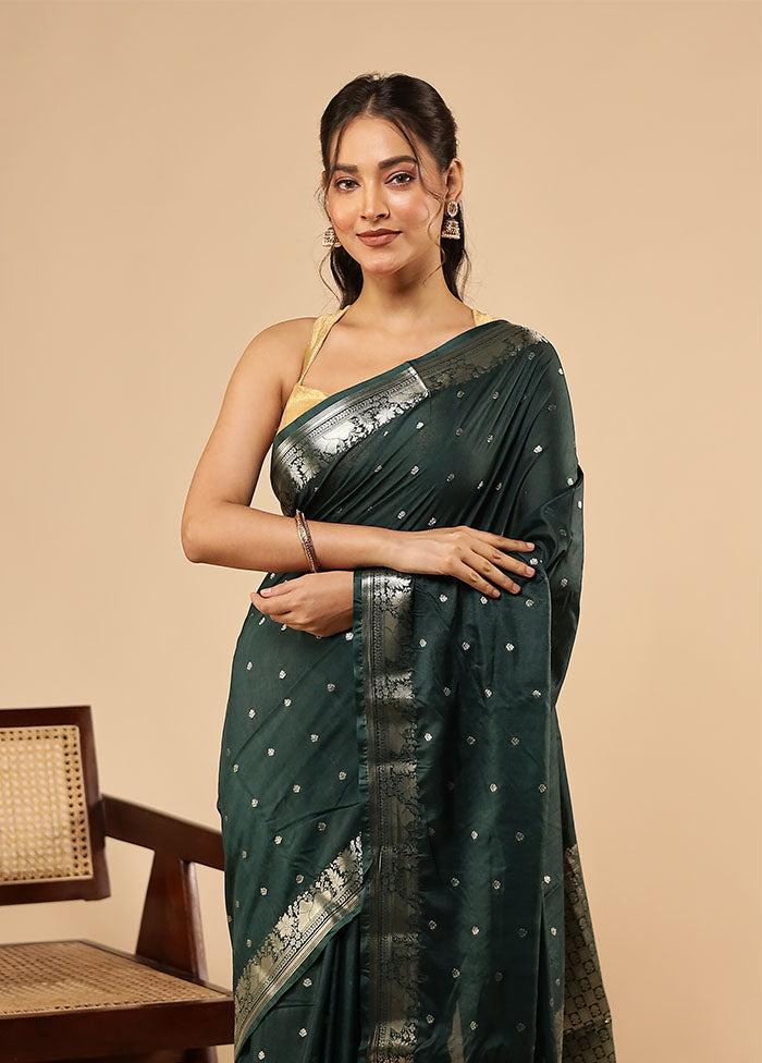 Green Dupion Silk Saree With Blouse Piece