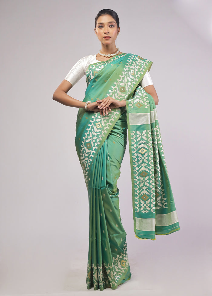 Green Dupion Silk Saree With Blouse Piece