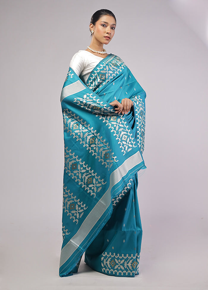 Blue Dupion Silk Saree With Blouse Piece