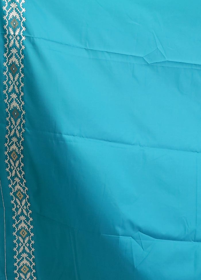 Blue Dupion Silk Saree With Blouse Piece