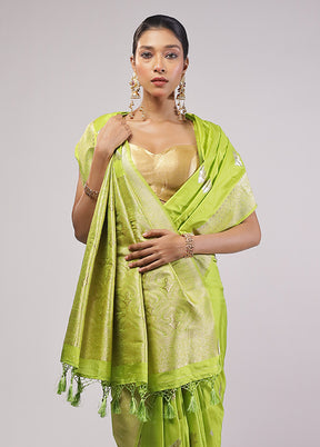 Green Dupion Silk Saree With Blouse Piece
