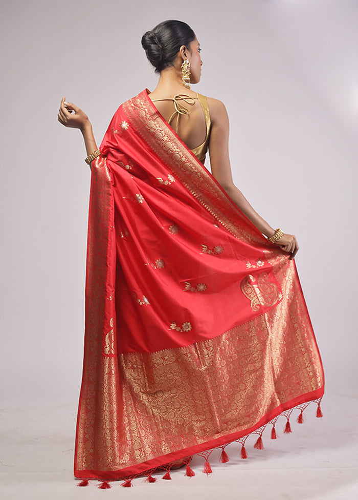 Red Dupion Silk Saree With Blouse Piece