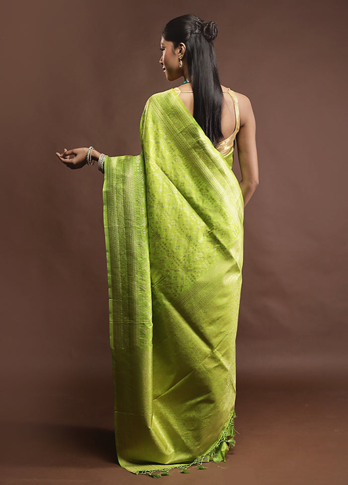 Green Dupion Silk Saree With Blouse Piece