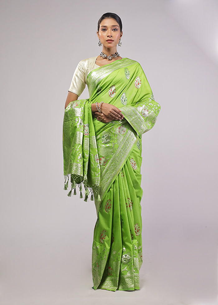 Green Dupion Silk Saree With Blouse Piece