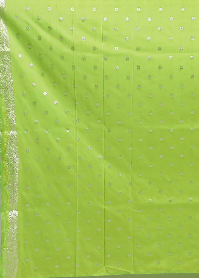 Green Dupion Silk Saree With Blouse Piece