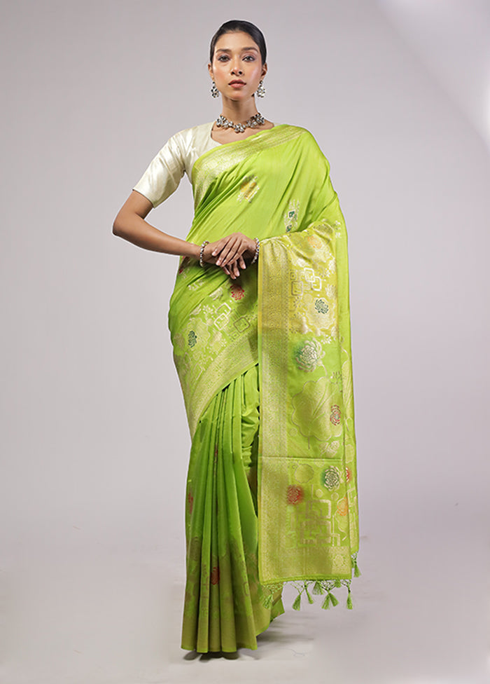 Green Dupion Silk Saree With Blouse Piece