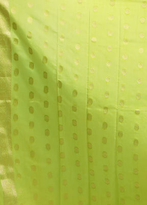Green Dupion Silk Saree With Blouse Piece