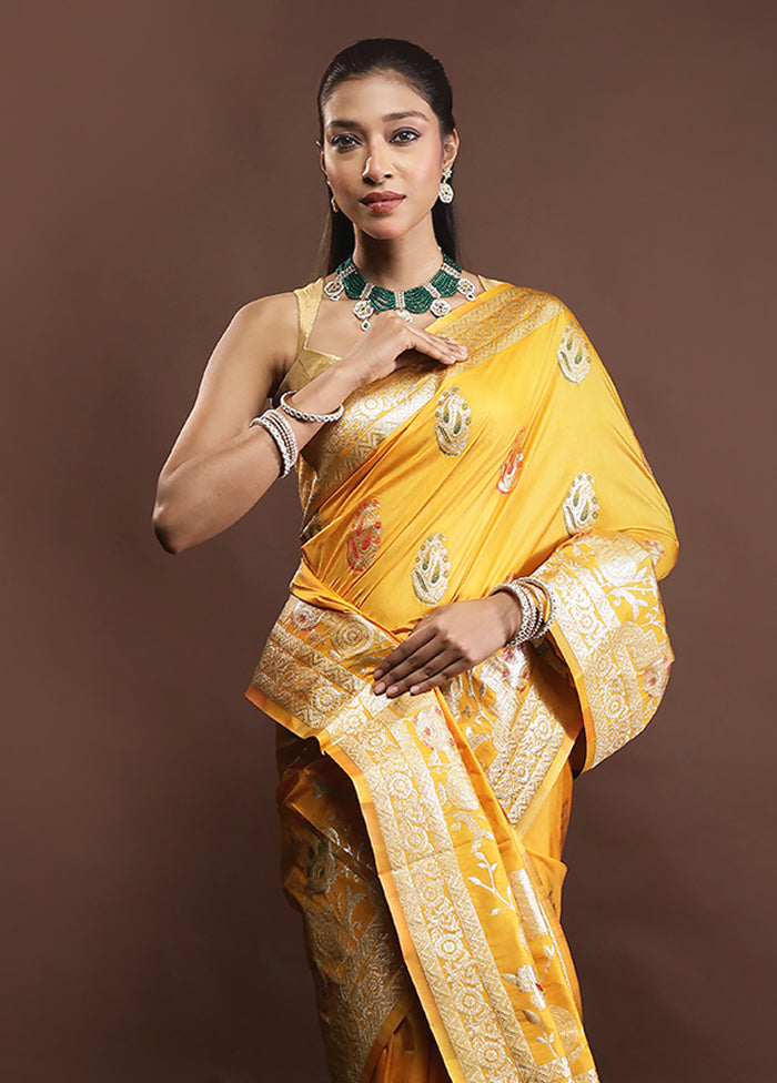 Yellow Dupion Silk Saree With Blouse Piece