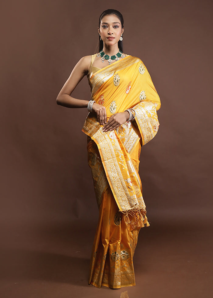 Yellow Dupion Silk Saree With Blouse Piece