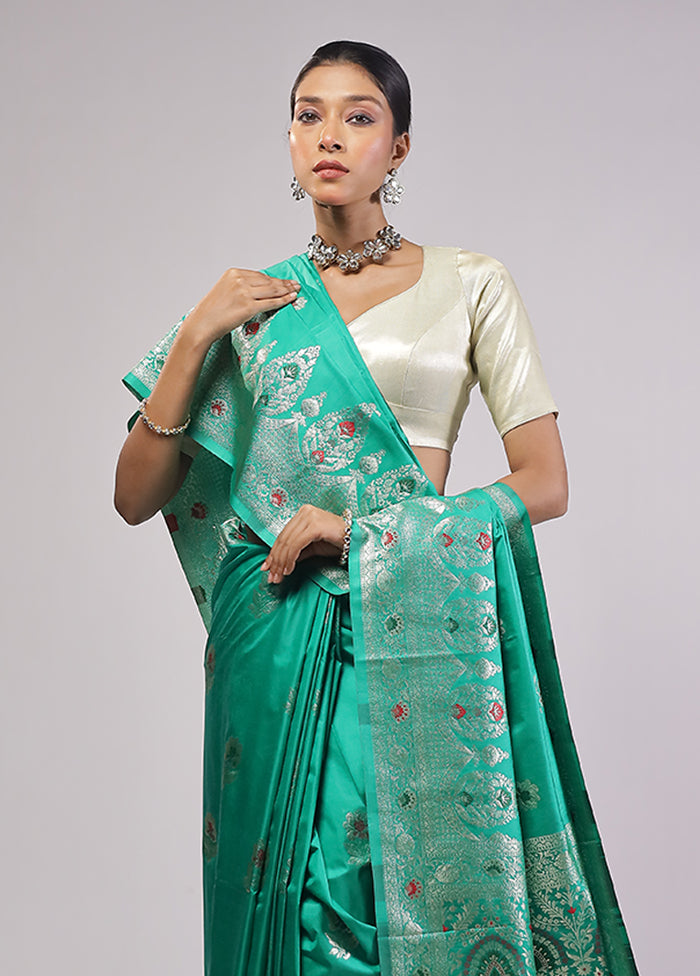 Green Dupion Silk Saree With Blouse Piece
