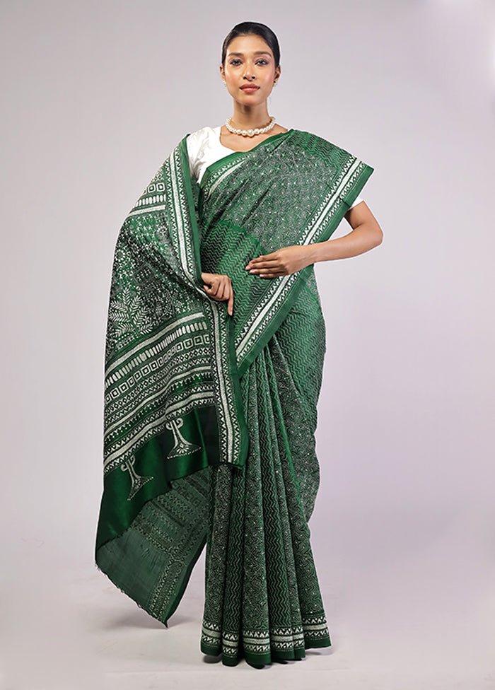 Green Handloom Kantha Stitch Pure Silk Saree With Blouse Piece