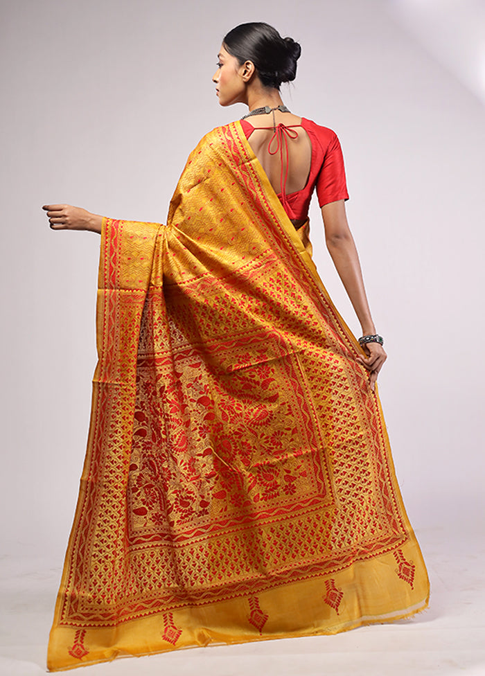 Yellow Handloom Kantha Stitch Pure Silk Saree With Blouse Piece