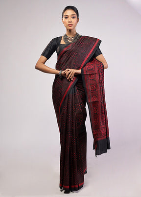 Black Handloom Kantha Stitch Pure Silk Saree With Blouse Piece