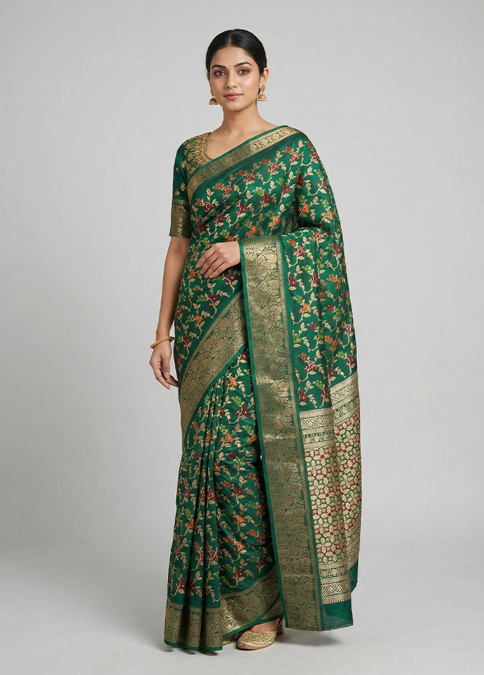 Green Cotton Saree With Blouse Piece