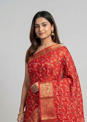 Red Cotton Saree With Blouse Piece