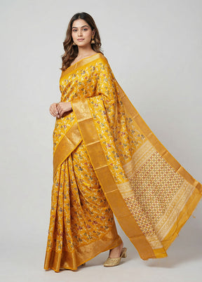 Yellow Cotton Saree With Blouse Piece