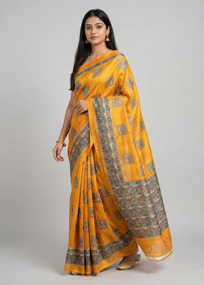 Yellow Cotton Saree With Blouse Piece