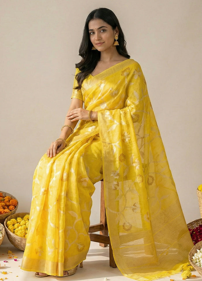 Yellow Handloom Matka Pure Silk Saree With Blouse Piece
