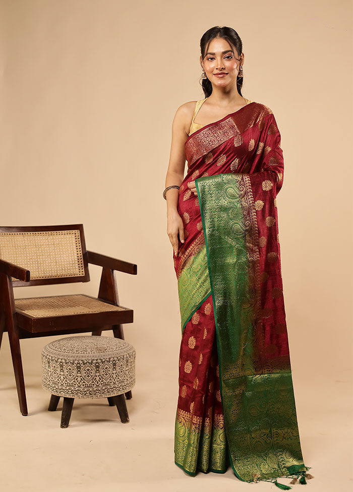 Green Dupion Silk Saree With Blouse Piece