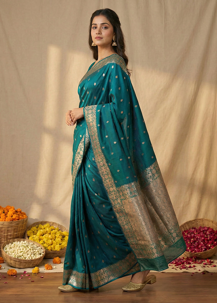 Green Dupion Silk Saree With Blouse Piece
