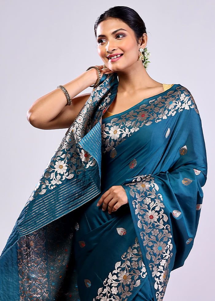 Green Dupion Silk Saree With Blouse Piece