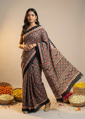 Black Printed Silk Saree Without Blouse Piece