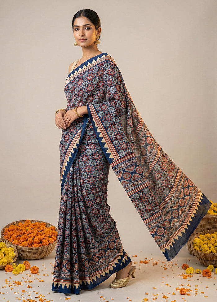 Blue Printed Silk Saree Without Blouse Piece