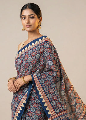 Blue Printed Silk Saree Without Blouse Piece