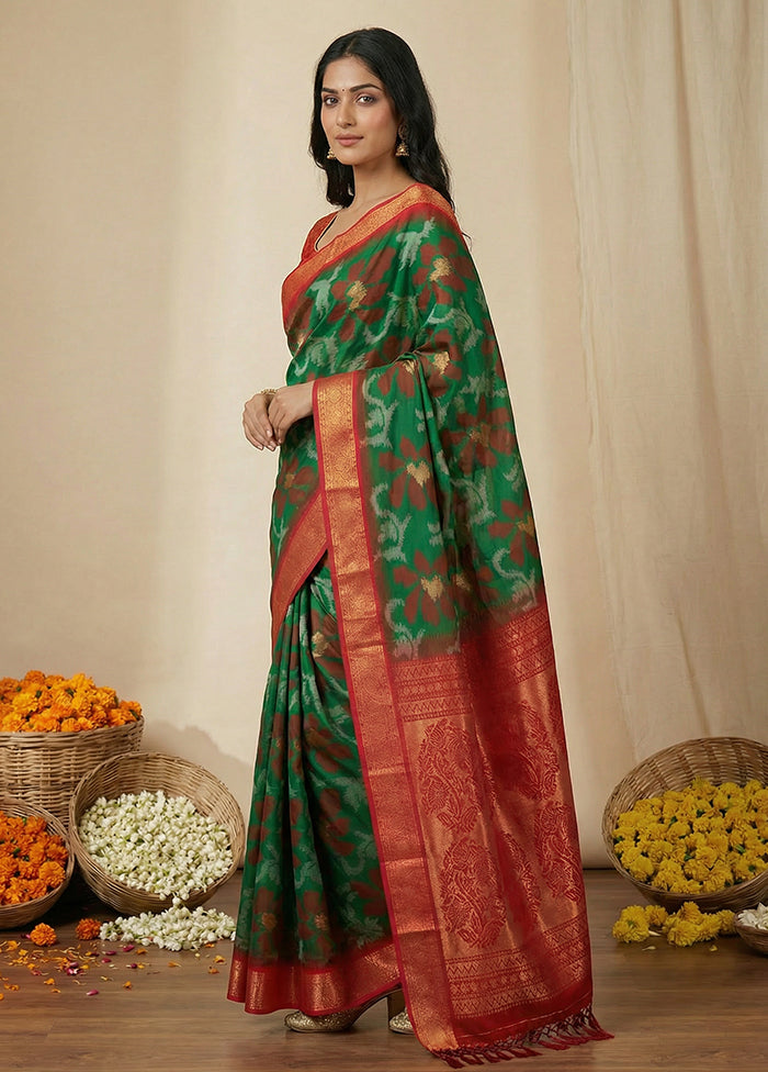 Green Dupion Silk Saree With Blouse Piece