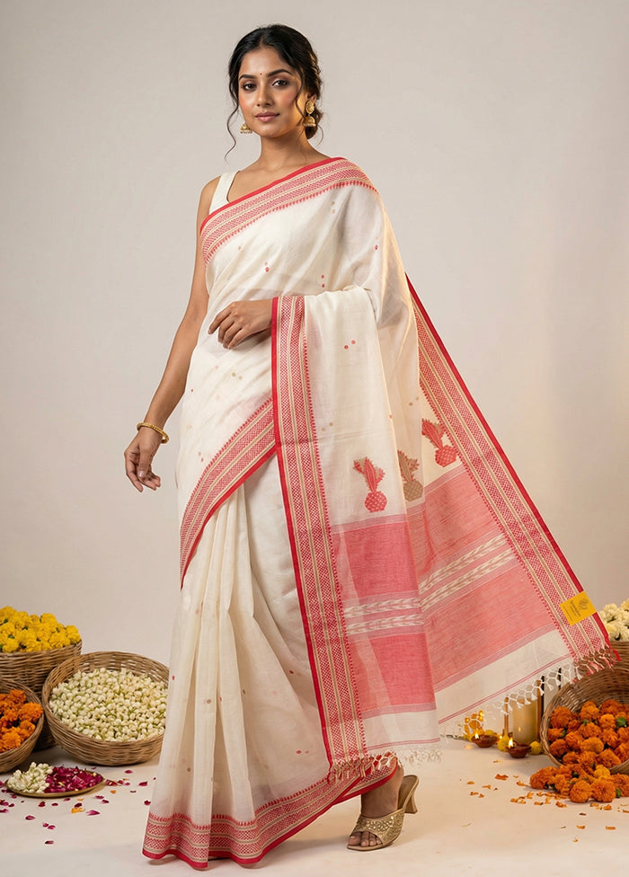 White Matka Silk Saree With Blouse Piece