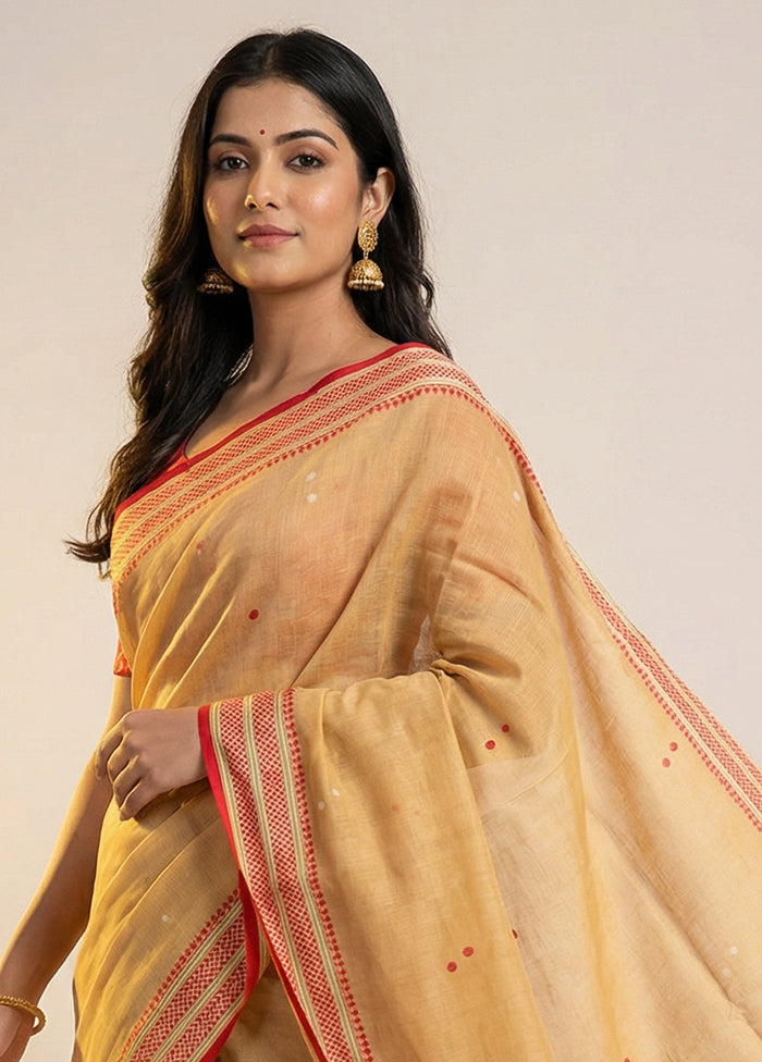 Cream Matka Silk Saree With Blouse Piece