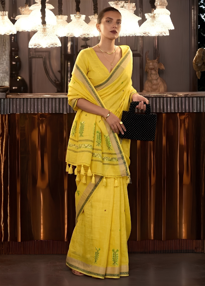 Yellow Matka Silk Saree With Blouse Piece