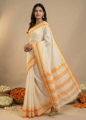 White Matka Silk Saree With Blouse Piece