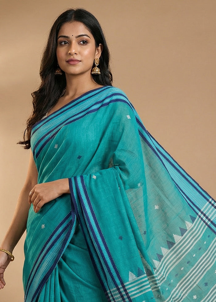 Green Matka Silk Saree With Blouse Piece