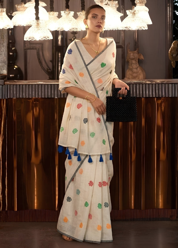 Cream Matka Silk Saree With Blouse Piece