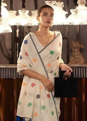 Cream Matka Silk Saree With Blouse Piece