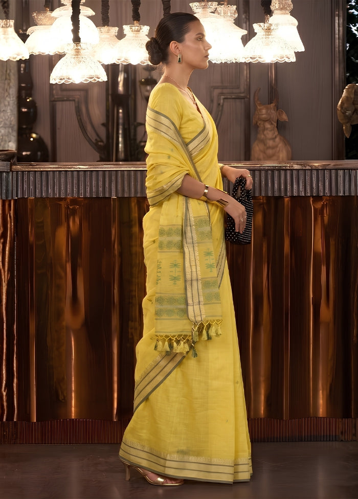 Yellow Matka Silk Saree With Blouse Piece