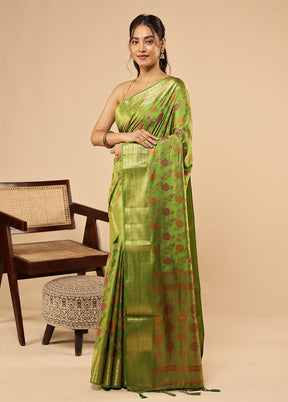 Green Dupion Silk Saree With Blouse Piece