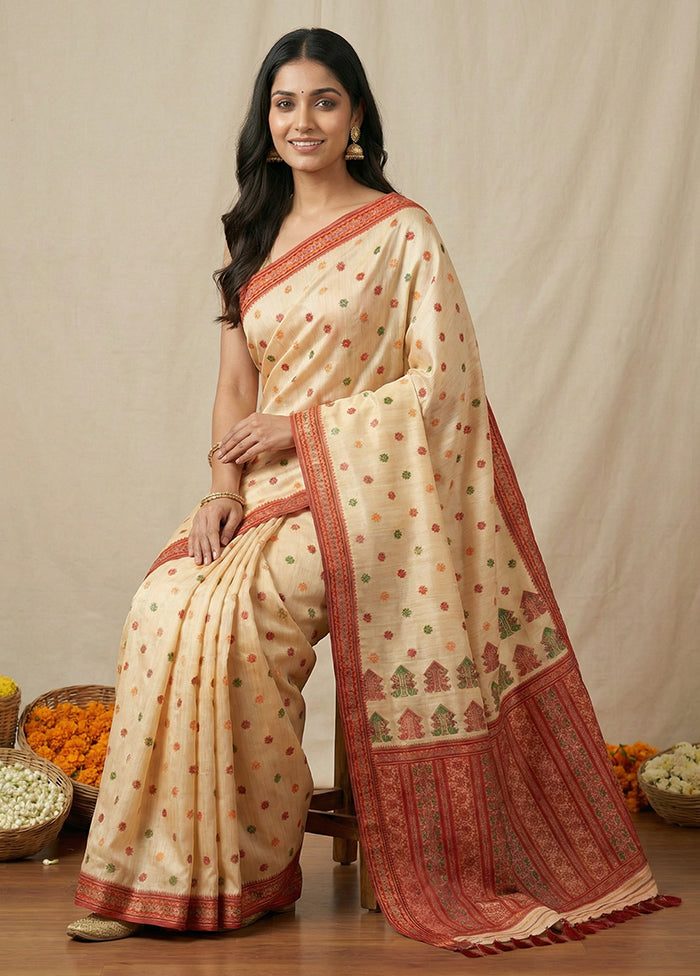 Cream Assam Silk Saree With Blouse Piece