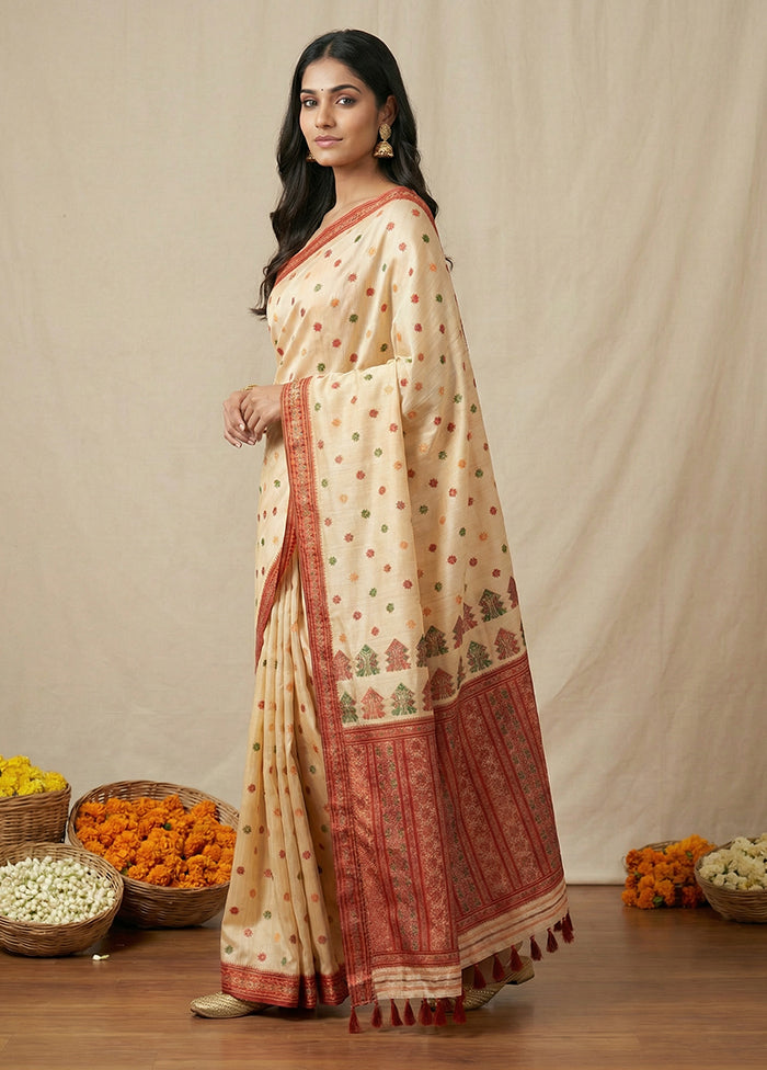 Cream Assam Silk Saree With Blouse Piece