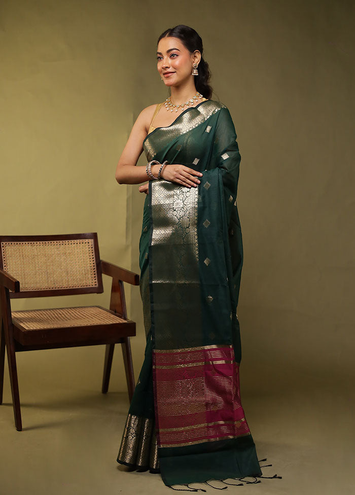 Green Cotton Saree With Blouse Piece
