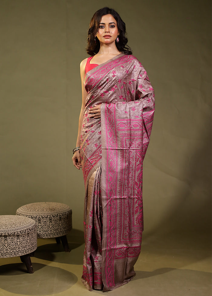 Cream Handloom Kantha Stitch Pure Silk Saree With Blouse Piece