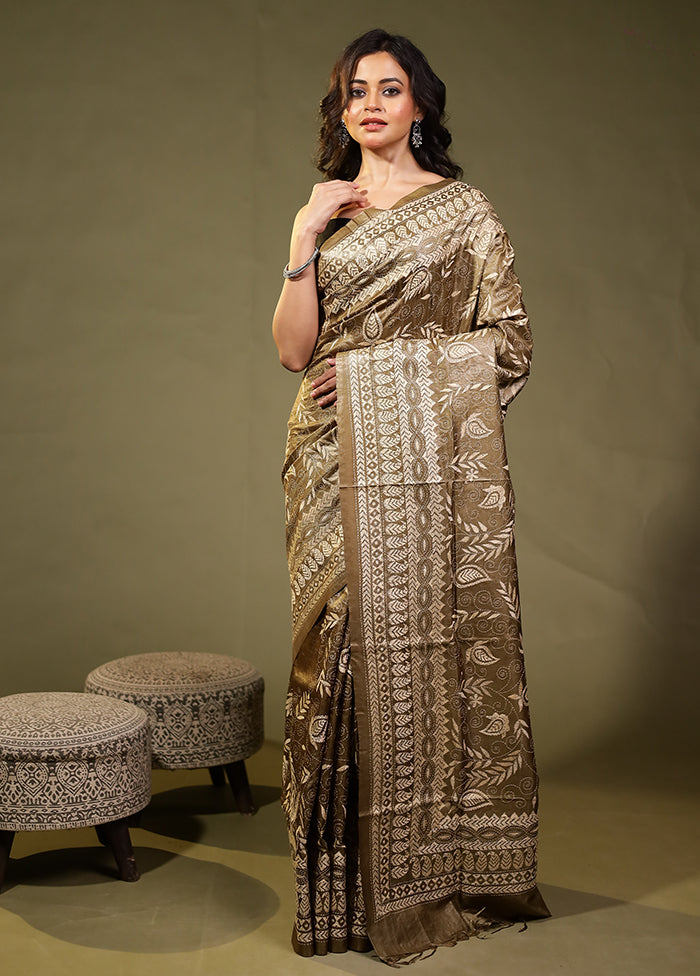 Green Handloom Kantha Stitch Pure Silk Saree With Blouse Piece