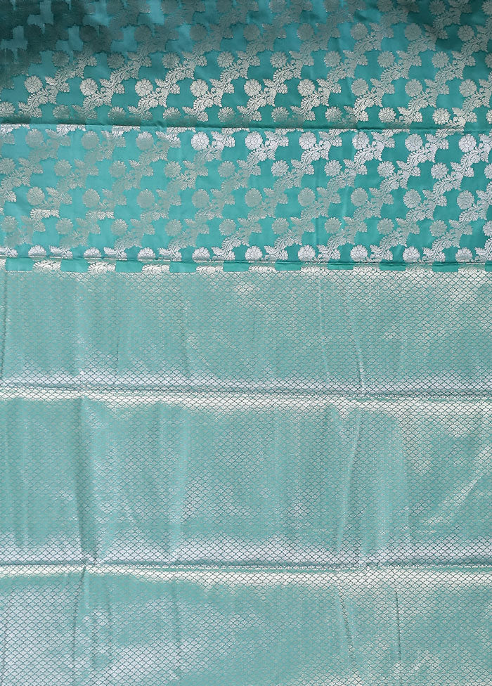 Green Dupion Silk Saree With Blouse Piece